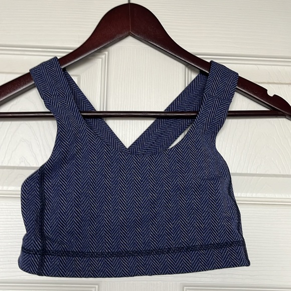 LULULEMON | All Sport Bra Sz US 4 - Picture 6 of 8